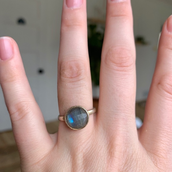 Handmade Labradorite Bezel Ring - Picture 4 of 8
